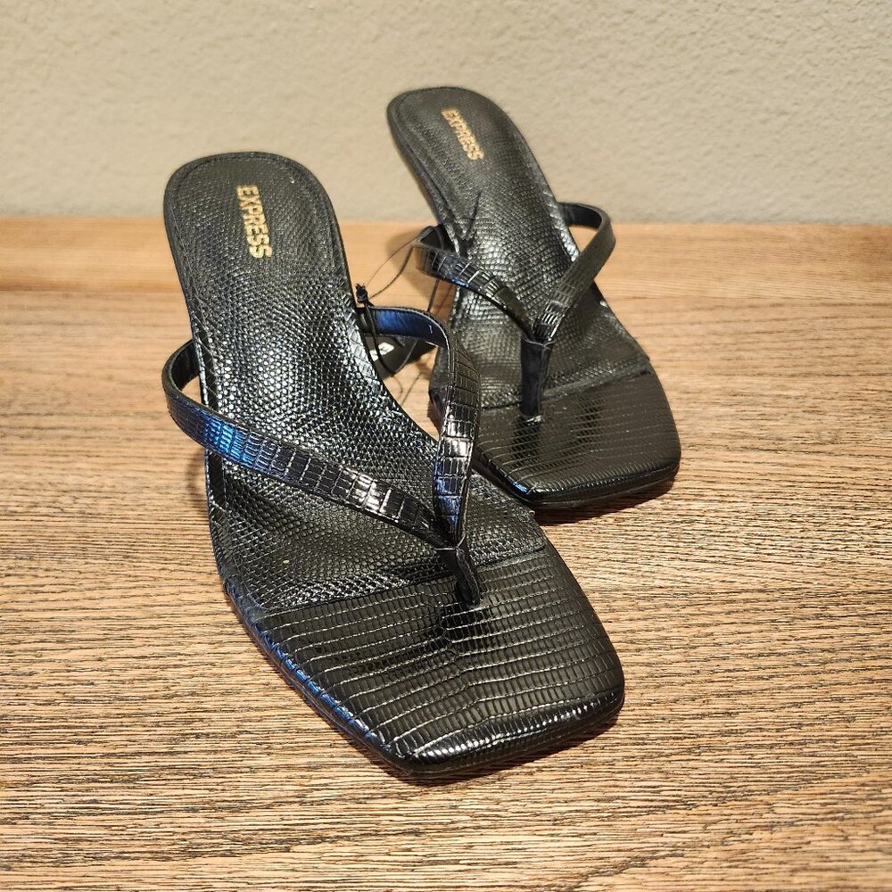 Express square toe heel